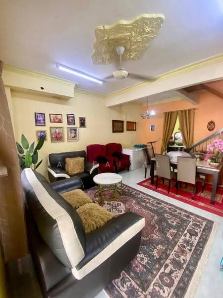 Terraced House for Sale in Bandar Tasik Puteri (Rawang) - Ai Faizal - Living Room - PropertyGuru.com.my