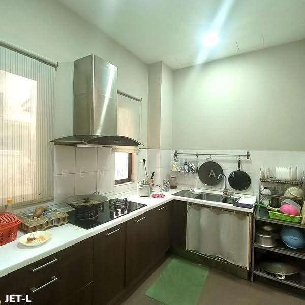 Semi-Detached House for Sale in Setia Damai (Setia Alam) - Kenny Chan - Kitchen - PropertyGuru.com.my