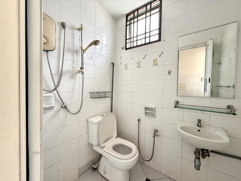 Rumah Teres 2-Tingkat untuk Dijual di Setia Impian (Setia Alam) - GABRIEL GOH - Bathroom - PropertyGuru.com.my