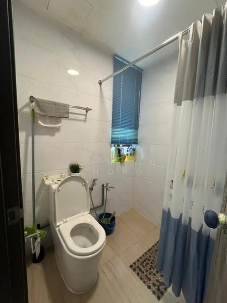 Service Residence for Rent at Country Garden Central Park - Johnson Chong - Bathroom - PropertyGuru.com.my