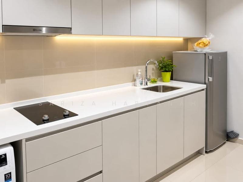 Service Residence for Rent at Hyde Tower - Sariza Hartanah - Kitchen - PropertyGuru.com.my