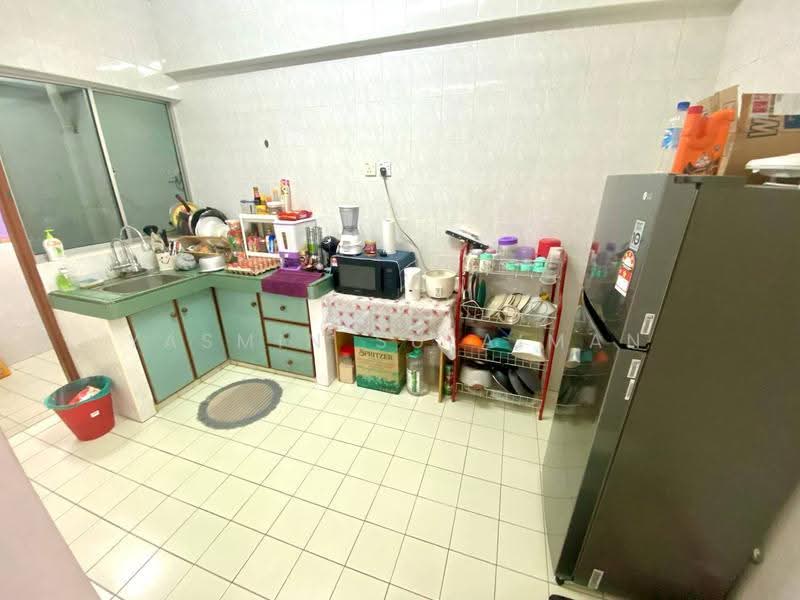 Kondominium untuk Dijual di D'Casa Condominium - Yasmin Sulaiman - Kitchen - PropertyGuru.com.my