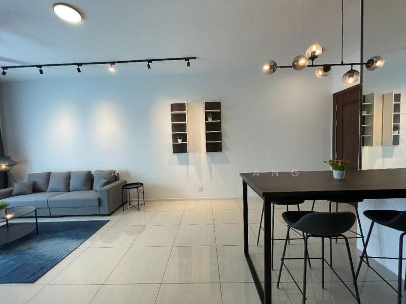 Condominium for Rent at Queens Residences Q1 @ Queens Waterfront - Patrick Tang - Living Room - PropertyGuru.com.my