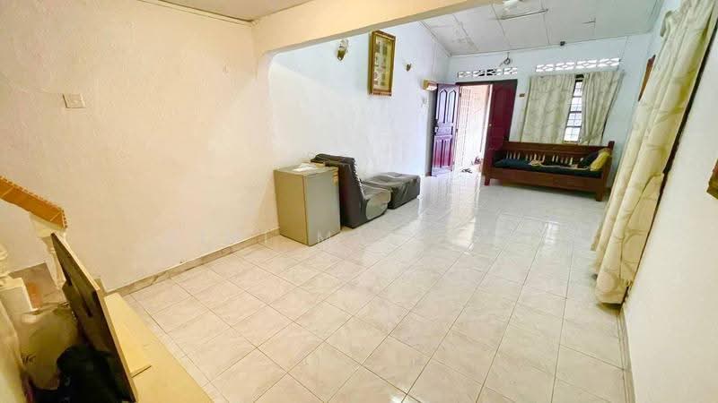 1-storey Terraced House for Sale in Bandar Tun Razak (Cheras) - Aimi Mahirah - Living Room - PropertyGuru.com.my