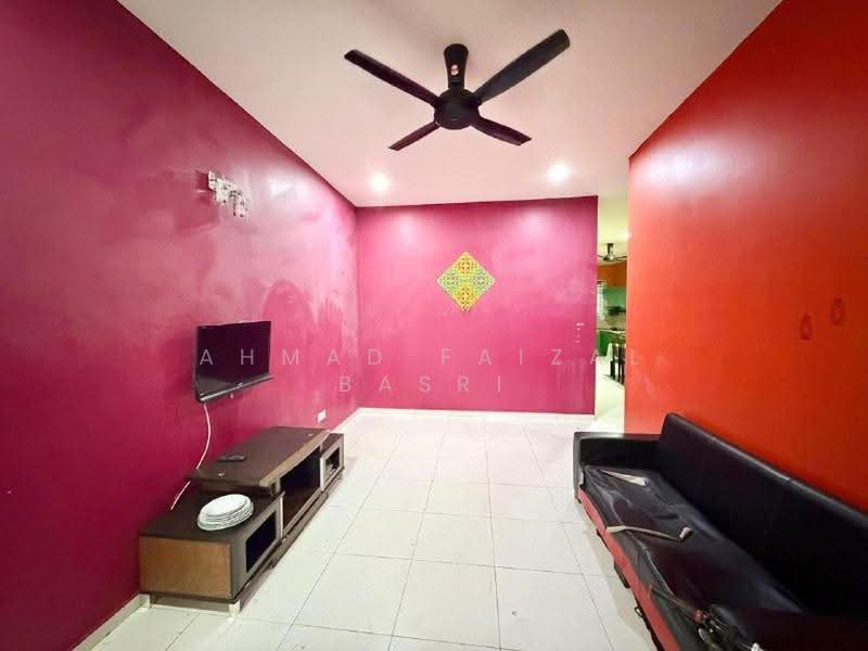Rumah Teres 1-Tingkat untuk Dijual di Taman Bukit Katil Damai (Bukit Katil) - Ahmad Faizal Basri - Living Room - PropertyGuru.com.my
