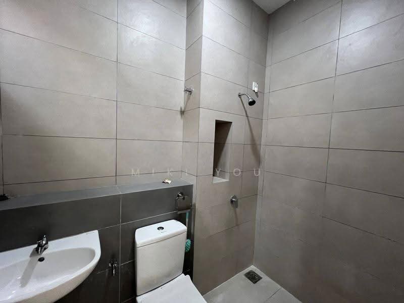 2-storey Terraced House for Rent in Telok Panglima Garang (Selangor) - Miki You - Bathroom - PropertyGuru.com.my