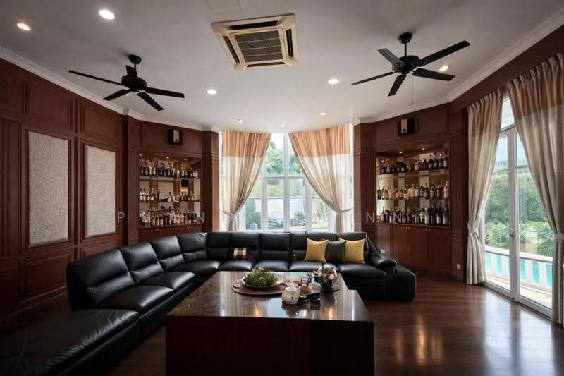Kedai untuk Dijual di Taman Nusa Bestari (Iskandar Puteri (Nusajaya)) - Phang Elainne - Living Room - PropertyGuru.com.my