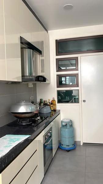 Rumah Kluster untuk Dijual di Taman Ungku Tun Aminah (Skudai) - CS Tan - Kitchen - PropertyGuru.com.my