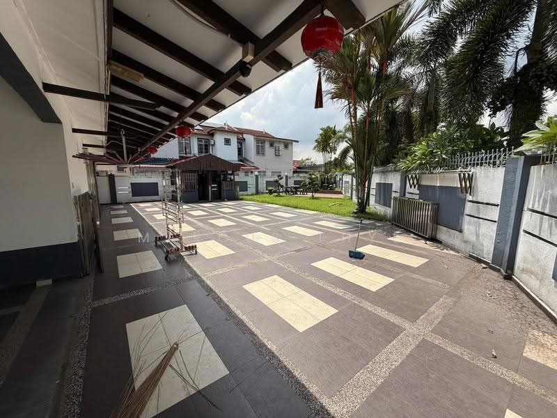 2-storey Terraced House for Sale in Bukit Indah (Iskandar Puteri (Nusajaya)) - Marcus Thye - Exterior - PropertyGuru.com.my