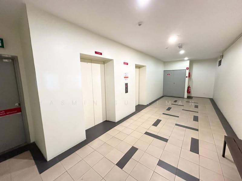 Condominium for Sale at Platinum Hill PV 8 - Yasmin Sulaiman - Corridor - PropertyGuru.com.my