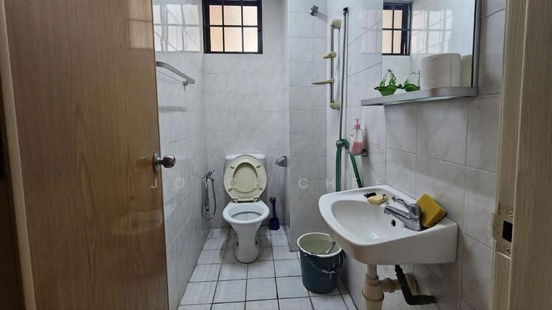 Condominium for Rent at 1 Bukit Utama - Joyce Chee - Bathroom - PropertyGuru.com.my
