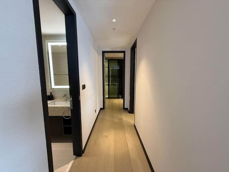 Kediaman Servis untuk Dijual di Star Residences Three - Sean Tiew - Corridor - PropertyGuru.com.my
