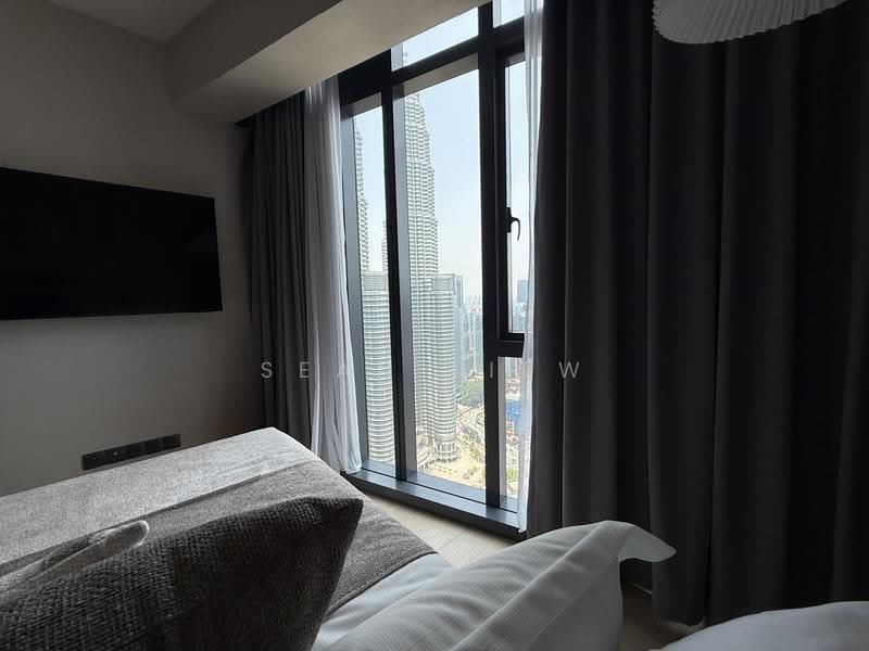 Kediaman Servis untuk Dijual di Star Residences Three - Sean Tiew - View - PropertyGuru.com.my