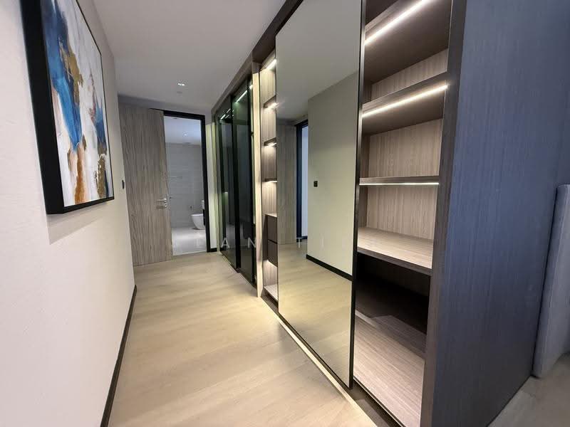 Kediaman Servis untuk Dijual di Star Residences Three - Sean Tiew - Corridor - PropertyGuru.com.my