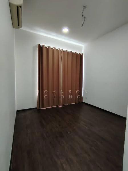 Service Residence for Sale at D'carlton (Residensi Seri Mega) - Johnson Chong - Interior - PropertyGuru.com.my
