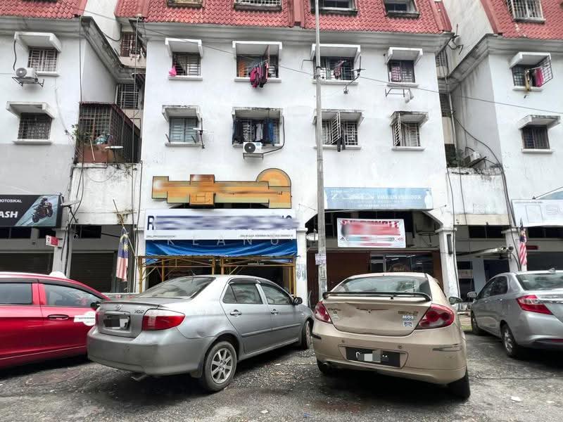 Kedai untuk Disewa di Taman Sri Sentosa (Jalan Klang Lama (Old Klang Road)) - Keanu Tan - Exterior - PropertyGuru.com.my
