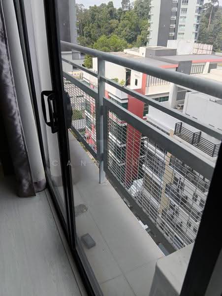 Kediaman Servis untuk Disewa di Trio Permai - Candy Hee - Balcony - PropertyGuru.com.my