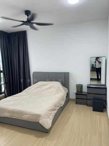 Condominium for Rent at Kuchai Sentral - Kah Hin Lee - Bedroom - PropertyGuru.com.my