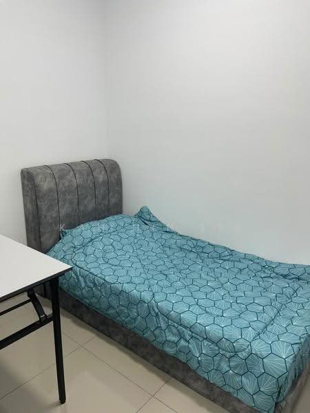 Condominium for Rent at Kuchai Sentral - Kah Hin Lee - Bedroom - PropertyGuru.com.my
