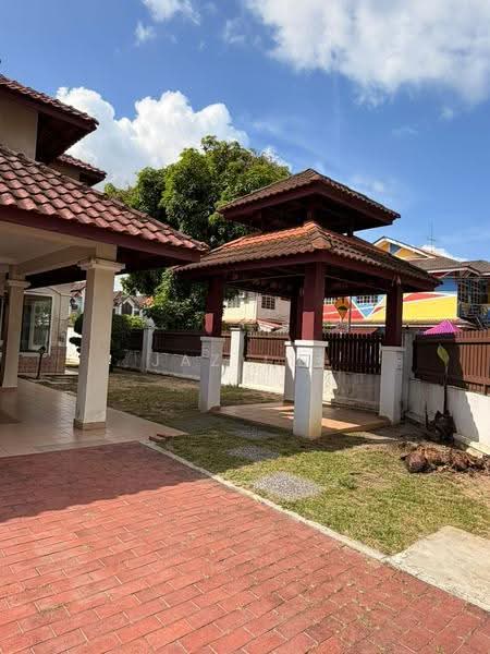 Semi-Detached House for Sale in Taman Perling (Perling) - Jaz Lee - PropertyGuru.com.my