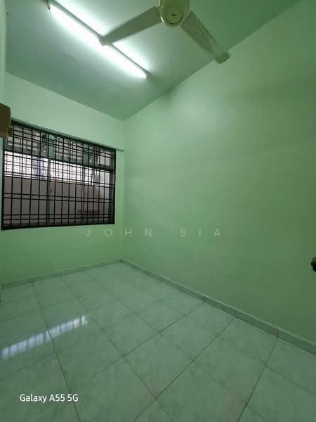 2.5-storey Terraced House for Sale in Taman Pulai Utama (Skudai) - John Sia - Interior - PropertyGuru.com.my