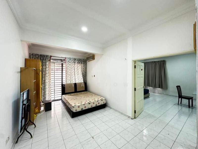 Semi-Detached House for Sale in Taman Skudai Baru (Skudai) - Eva Siow - PropertyGuru.com.my