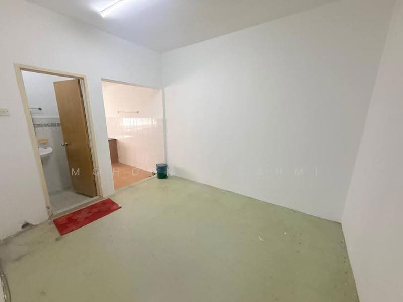2-storey Terraced House for Sale in Shah Alam (Selangor) - Mohd Nor Fahmi - PropertyGuru.com.my
