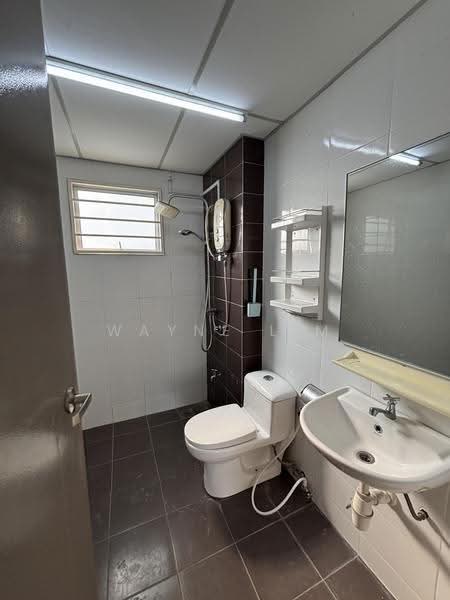 Apartment for Rent at Residensi Alam Damai (PR1MA @ Alam Damai) - Wayne Lim - Bathroom - PropertyGuru.com.my