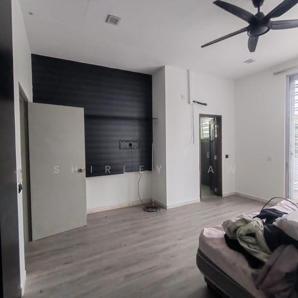 Rumah Teres 2-Tingkat untuk Dijual di Setia Eco Gardens (Gelang Patah) - Shirley Haw - Bedroom - PropertyGuru.com.my