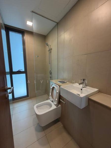 Kondominium untuk Dijual di The Fennel - calvin Chin - Bathroom - PropertyGuru.com.my