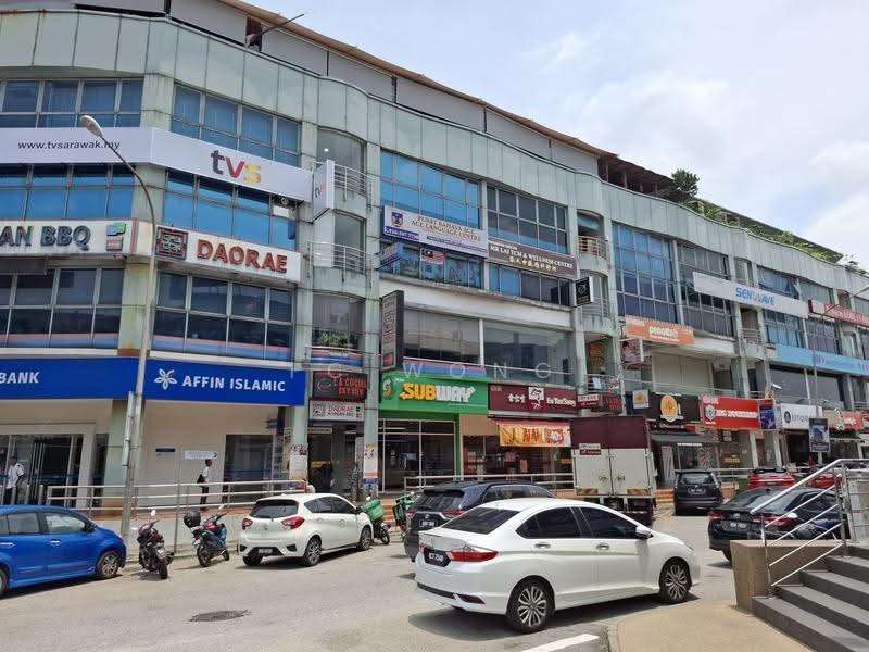 Shop for Rent in Taipan Business Centre (Subang Jaya) - FC Wong - Exterior - PropertyGuru.com.my