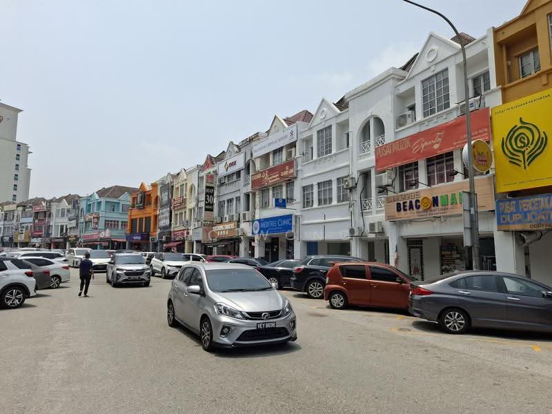 USJ 10 Taipan Shops