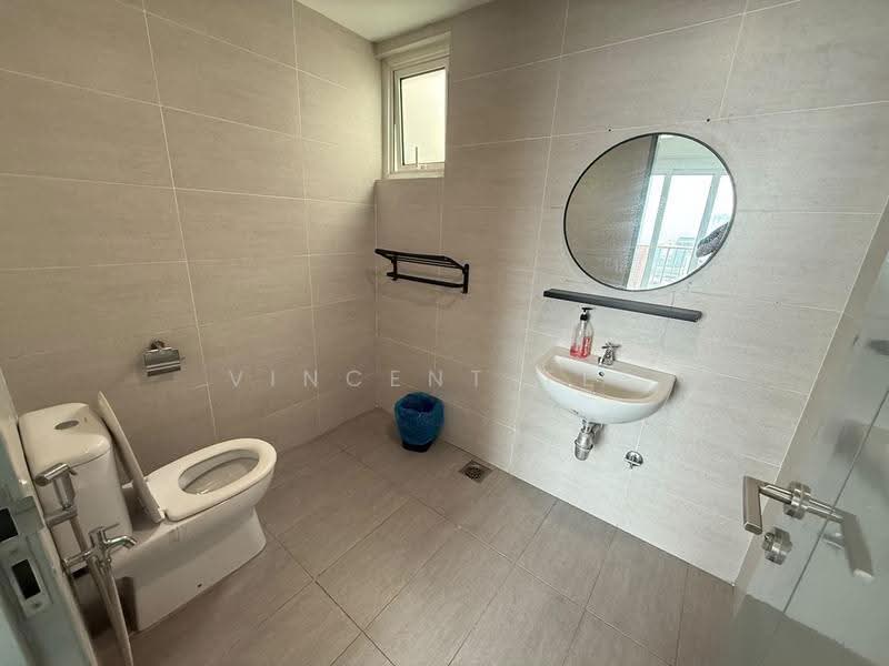 Service Residence for Sale at Court 28 - Vincent Tee - Bathroom - PropertyGuru.com.my