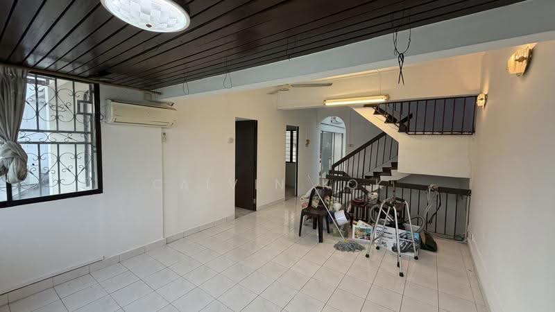 2.5-storey Terraced House for Sale in Seksyen 17 (Petaling Jaya) - Calvin Kok - Living Room - PropertyGuru.com.my