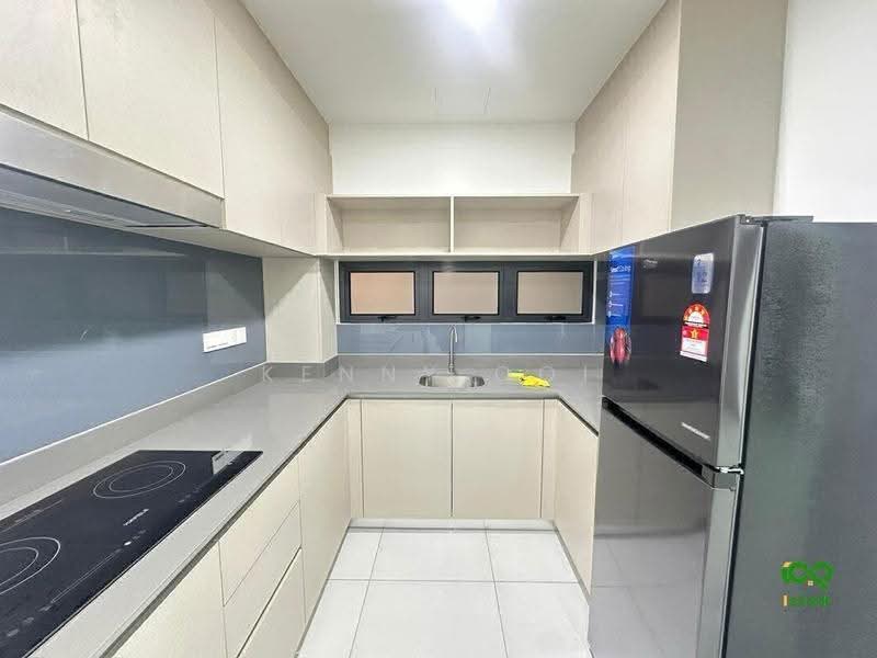 Service Residence for Sale at Sinaran @ Utropolis - Kenny Ooi - Kitchen - PropertyGuru.com.my