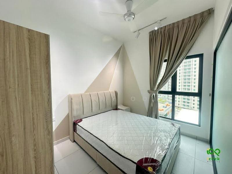 Service Residence for Sale at Sinaran @ Utropolis - Kenny Ooi - Bedroom - PropertyGuru.com.my