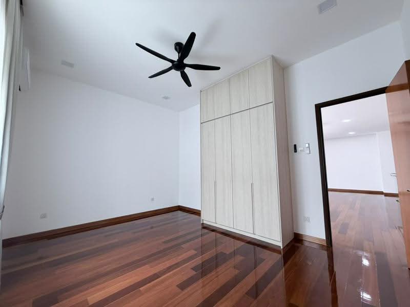 Bungalow House for Rent in Ukay Seraya (Ampang) - MT Tiu - Bedroom - PropertyGuru.com.my