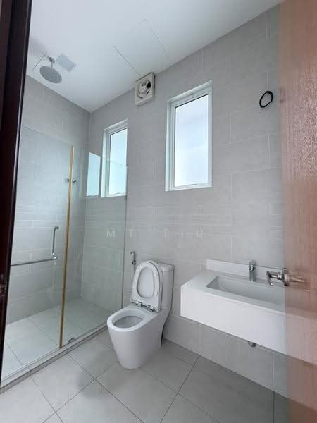 Bungalow House for Rent in Ukay Seraya (Ampang) - MT Tiu - Bathroom - PropertyGuru.com.my