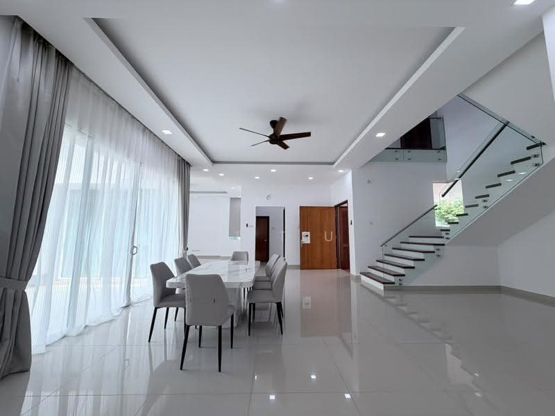 Bungalow House for Rent in Ukay Seraya (Ampang) - MT Tiu - Dining Room - PropertyGuru.com.my