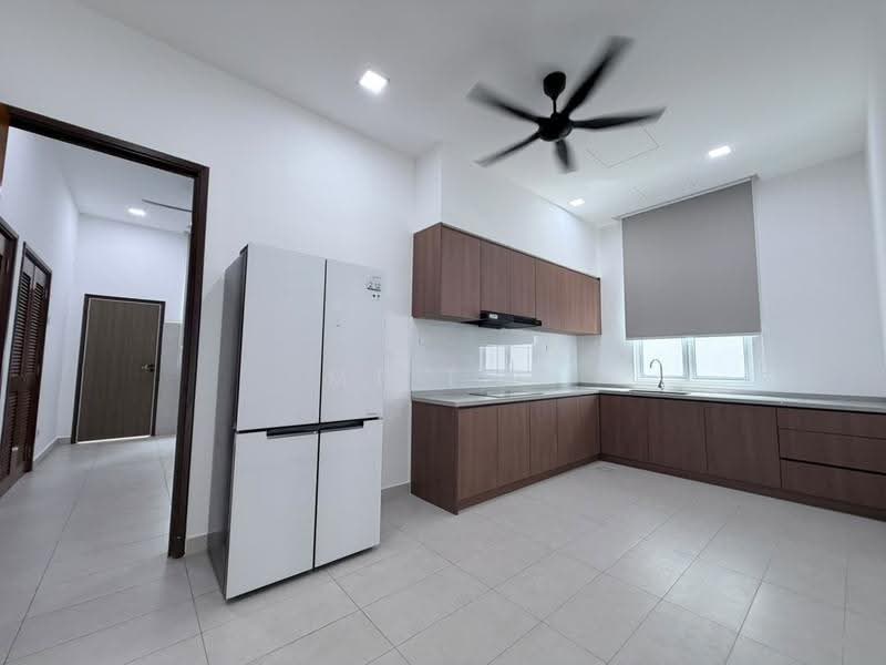 Bungalow House for Rent in Ukay Seraya (Ampang) - MT Tiu - Kitchen - PropertyGuru.com.my