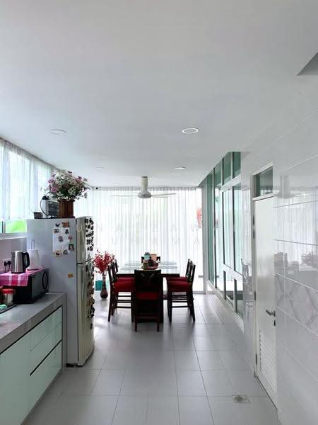Bungalow House untuk Disewa di Cyberjaya (Selangor) - Muna Zawani Muhamad - Kitchen - PropertyGuru.com.my