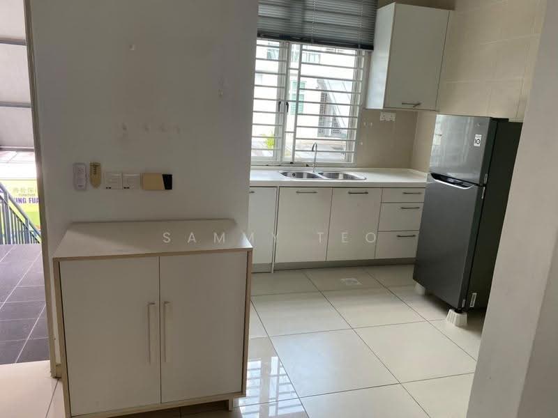 Kondominium untuk Disewa di The Seed Taman Sutera Utama - SAMMY TEO - Kitchen - PropertyGuru.com.my