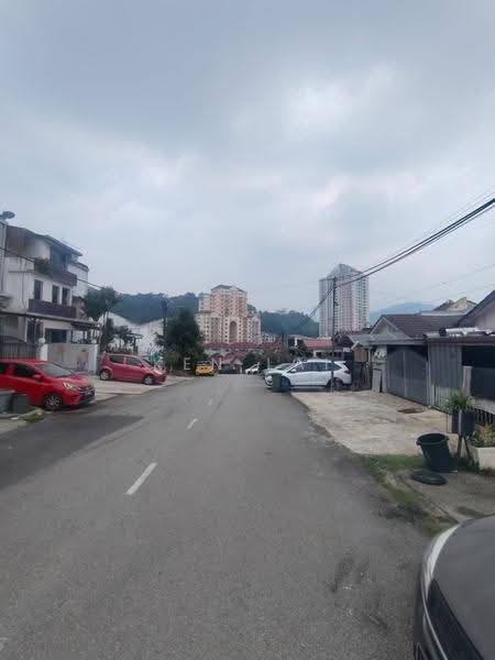 Rumah Teres 2-Tingkat untuk Dijual di Taman Bukit Idaman (Selayang) - Ken Lai - Exterior - PropertyGuru.com.my