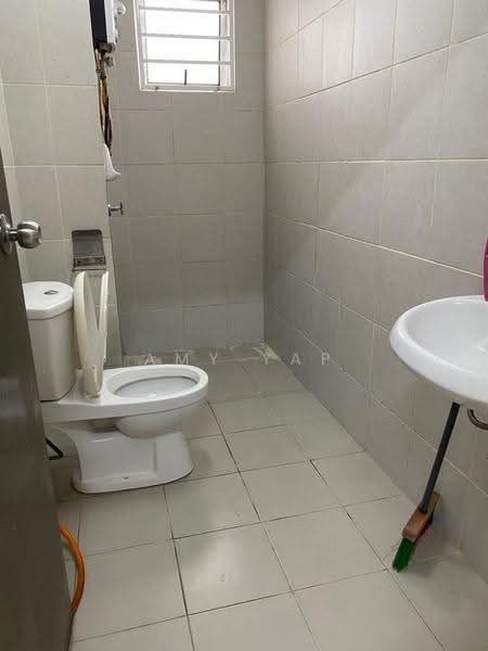 Condominium for Sale at Residensi KepongMas - Amy Yap - Bathroom - PropertyGuru.com.my