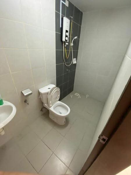 Condominium for Sale at Residensi KepongMas - Amy Yap - Bathroom - PropertyGuru.com.my