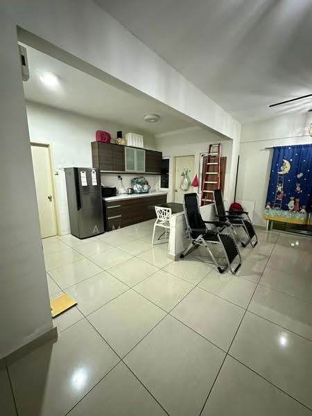 Condominium for Sale at First Residence (Residensi Unggul) - Amy Yap - Kitchen - PropertyGuru.com.my