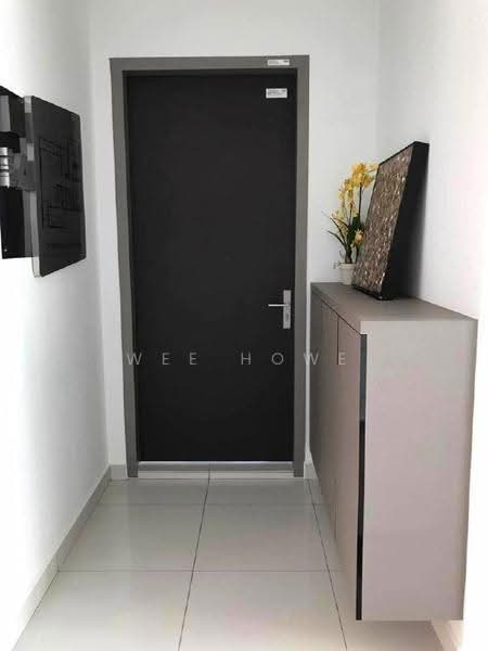 Kondominium untuk Dijual di D'Suites Akasia Horizon @ Horizon Hills - Wee Howe - Entrance - PropertyGuru.com.my
