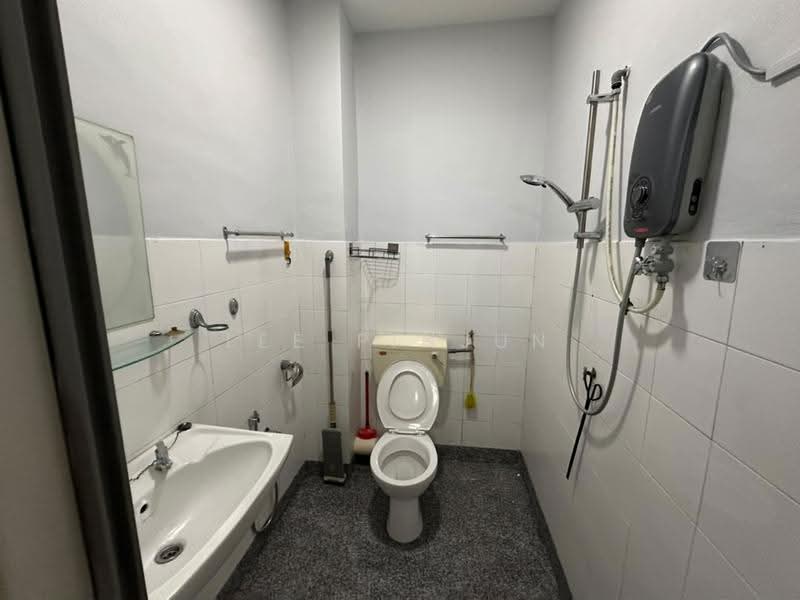 Rumah Teres 2-Tingkat untuk Disewa di Saujana Puchong (Puchong) - Lee Pinjun - Bathroom - PropertyGuru.com.my