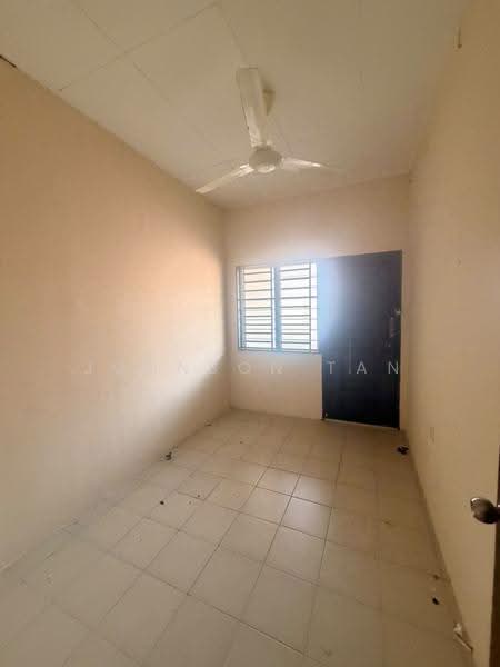 Rumah Teres 2-Tingkat untuk Disewa di Kulai (Johor) - Johnson Tan - Interior - PropertyGuru.com.my