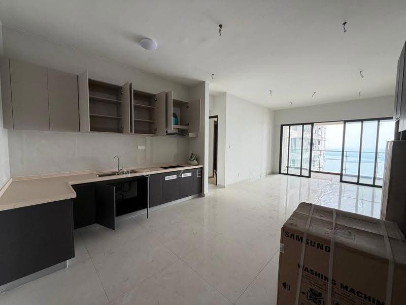 Condominium for Sale at Royal Strand @ Country Garden Danga Bay - NG ZEN XI - Kitchen - PropertyGuru.com.my